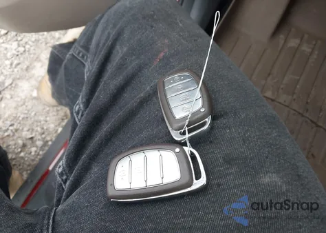 2020 Hyundai Tucson Value z USA, uszkodzony, nr VIN KM8J3CA46LU267571